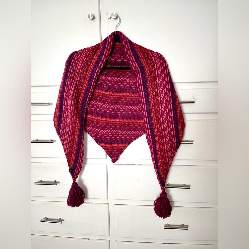 Echo cold weather tasseled scarf/hood/wrap in pink multi one size